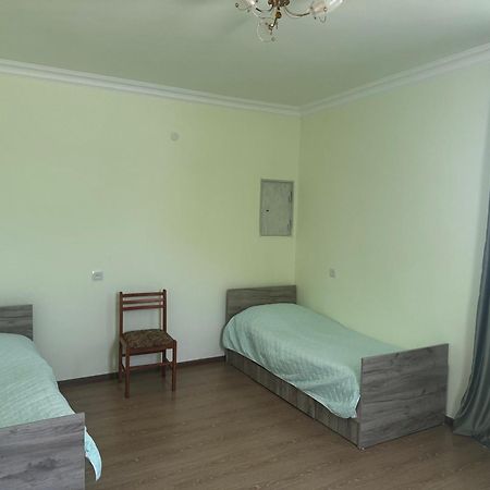 Armani Guest House Martuni المظهر الخارجي الصورة