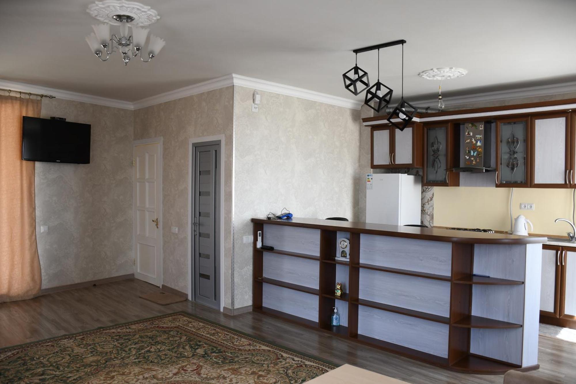 Armani Guest House Martuni المظهر الخارجي الصورة