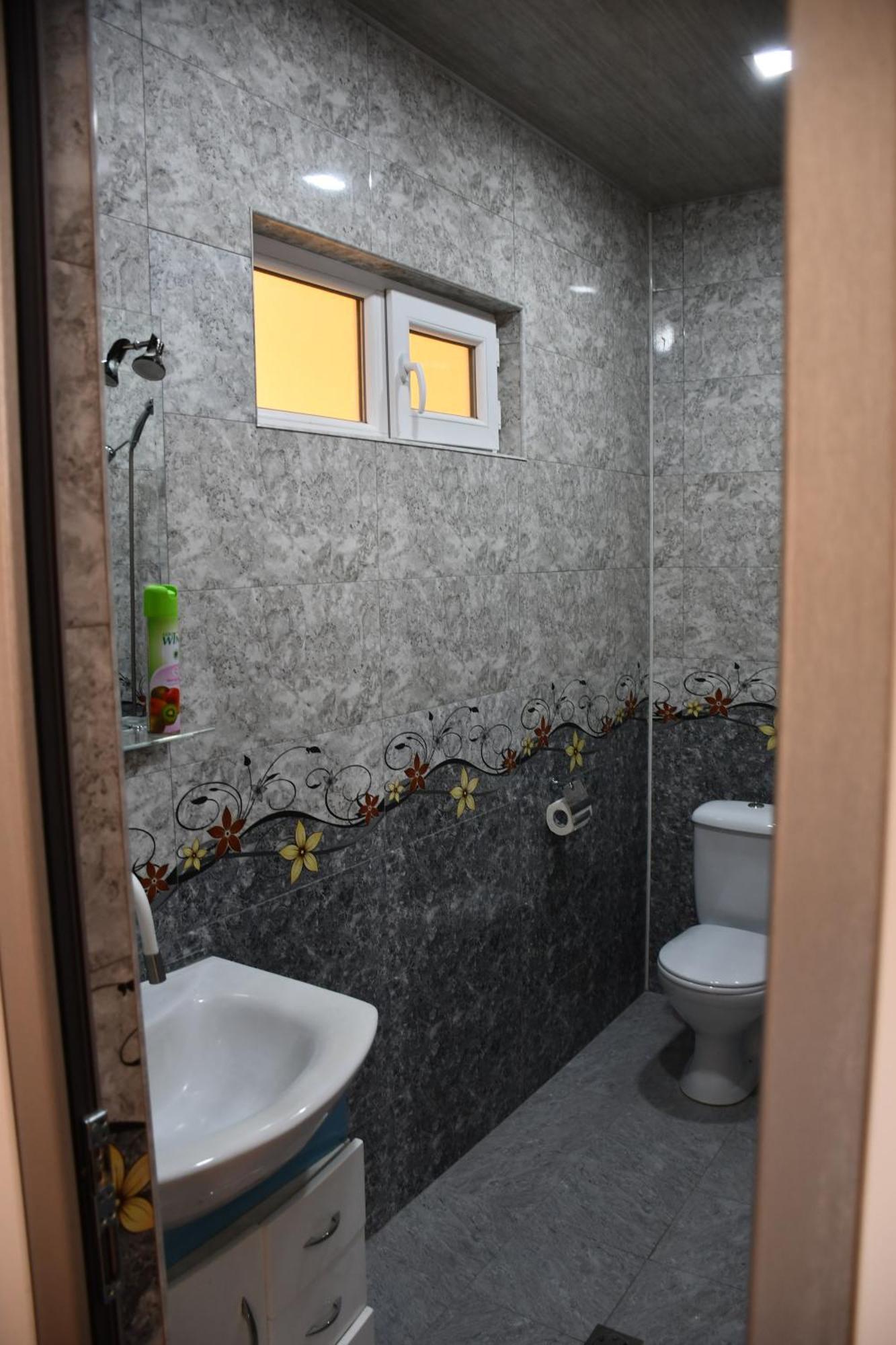 Armani Guest House Martuni المظهر الخارجي الصورة